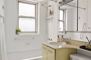 370 E 76th St, New York, NY 10021 - Photo 5