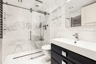 985 Park Ave, New York, NY 10028 - Photo 13