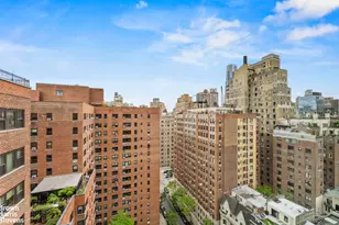 11 Riverside Dr, New York City, NY 10023 - Photo 9