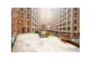 420 E 64th St, New York, NY 10065 - Photo 27