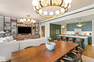 250 W 81st St, New York City, NY 10024 - Photo 5