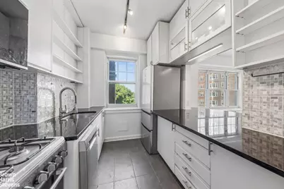 140 Cabrini Boulevard #37, New York, NY 10033 - Photo 1