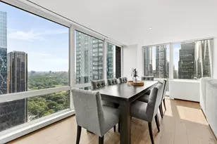 322 W 57th St, New York City, NY 10019 - Photo 3