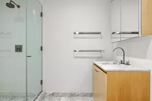 322 W 57th St, New York City, NY 10019 - Photo 13