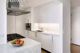 460 W 42nd St, New York City, NY 10036 - Photo 3