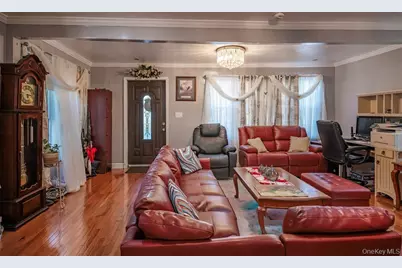 112-28 200th Street, New York City, NY 11412 - Photo 5