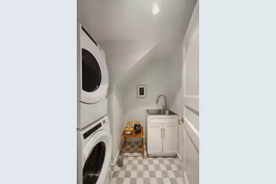 851 Carroll Street #1, New York City, NY 11215 - Photo 19