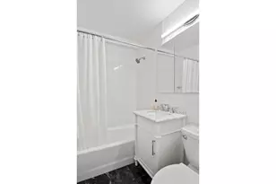 225 E 57th St, New York, NY 10022 - Photo 5