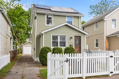 194-35 114th Drive, New York City, NY 11412 - Photo 15