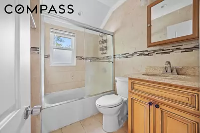 194-35 114th Drive, New York City, NY 11412 - Photo 11