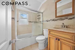 194-35 114th Dr, New York City, NY 11412 - Photo 11
