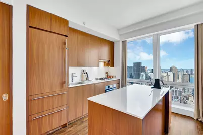 400 5th Avenue #45B, New York City, NY 10018 - Photo 3