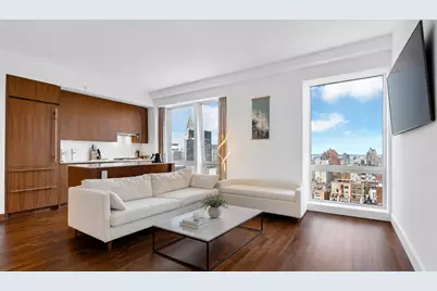 400 5th Avenue #45B, New York City, NY 10018 - Photo 1