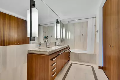 400 5th Avenue #45B, New York City, NY 10018 - Photo 7