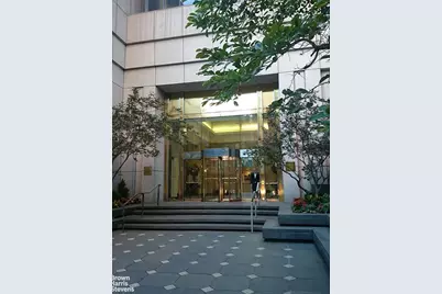 200 E 61st Street #10D, New York City, NY 10065 - Photo 9