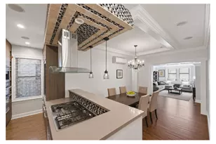357 W 55th St, New York, NY 10019 - Photo 3
