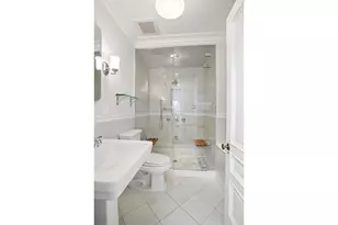 111 E 81st St, New York City, NY 10028 - Photo 19
