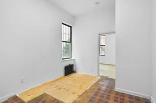 424 E 115th St, New York City, NY 10029 - Photo 5