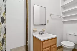 424 E 115th St, New York City, NY 10029 - Photo 15