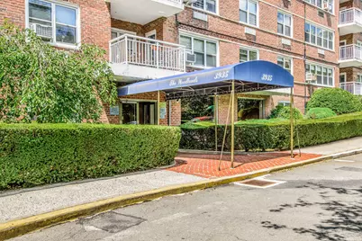 3935 Blackstone Avenue #4K, Bronx, NY 10471 - Photo 17