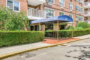3935 Blackstone Ave, New York City, NY 10471 - Photo 17