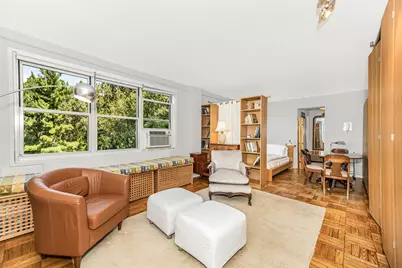 3935 Blackstone Avenue #4K, Bronx, NY 10471 - Photo 1