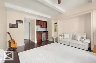 320 E 42nd St, New York City, NY 10017 - Photo 5