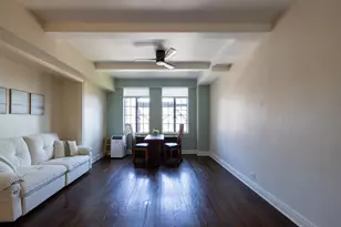 320 E 42nd St, New York City, NY 10017 - Photo 1