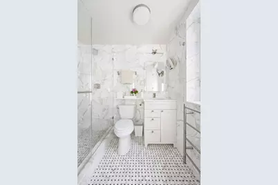 3 E 71st Street #9E, New York City, NY 10021 - Photo 7