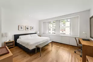 111 E 56th St, New York, NY 10022 - Photo 15