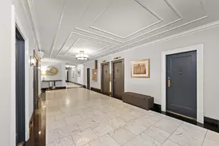 325 W 45th St, New York City, NY 10036 - Photo 9