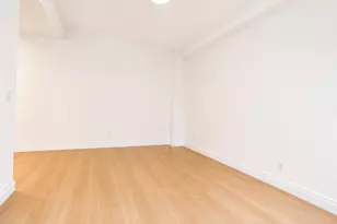 510 W 110th St, New York City, NY 10025 - Photo 5