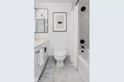 330 E 38th Street #15H, New York City, NY 10016 - Photo 5