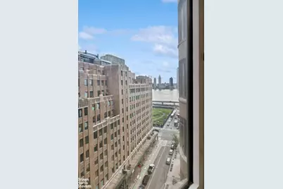 330 E 38th Street #15H, New York City, NY 10016 - Photo 3
