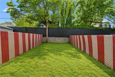 320 Snediker Avenue, New York City, NY 11207 - Photo 9