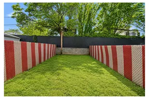 320 Snediker Ave, New York City, NY 11207 - Photo 9