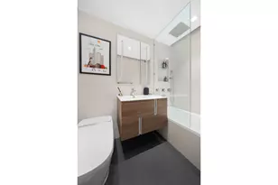 77 7th Ave, New York, NY 10011 - Photo 5