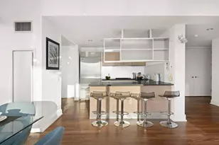 350 W 42nd St, New York, NY 10036 - Photo 7