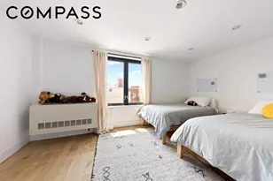 242 S 1st St, New York City, NY 11211 - Photo 9