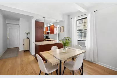 141 E 3rd Street #4B, New York City, NY 10009 - Photo 3
