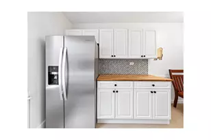 2080 Barnes Ave, New York City, NY 10462 - Photo 11