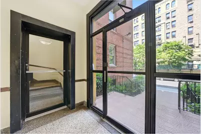 2080 Barnes Avenue #3B, New York City, NY 10462 - Photo 17