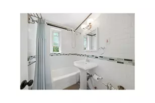 2080 Barnes Ave, New York City, NY 10462 - Photo 13