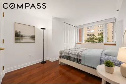 404 E 76th Street #3B, New York City, NY 10021 - Photo 5