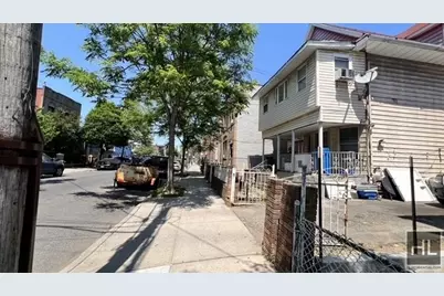 251 E 55th Street #2F, Brooklyn, NY 11203 - Photo 17