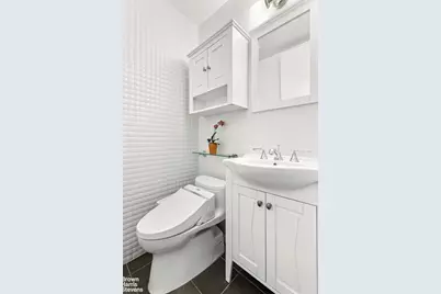 161 W 61st Street #30E, New York City, NY 10023 - Photo 7