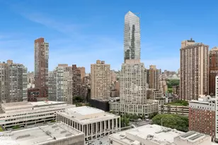 161 W 61st St, New York City, NY 10023 - Photo 9