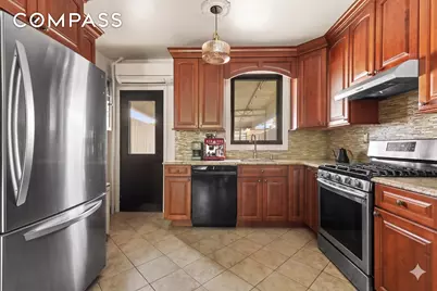 570 19th Street, Brooklyn, NY 11218 - Photo 3