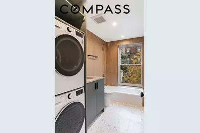 42 Monroe Street, New York City, NY 11238 - Photo 13