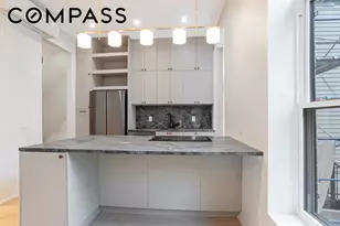 42 Monroe St, New York City, NY 11238 - Photo 5